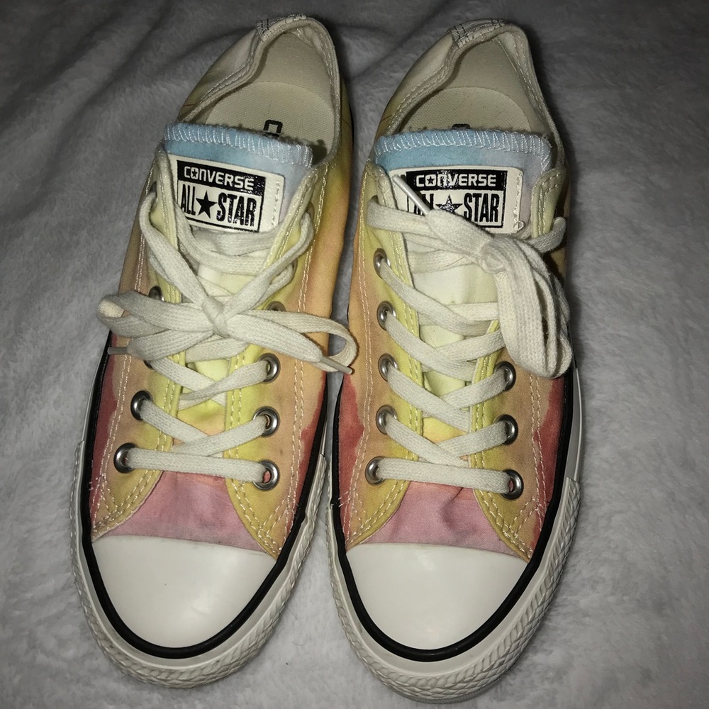 Authentic Converse NWOT